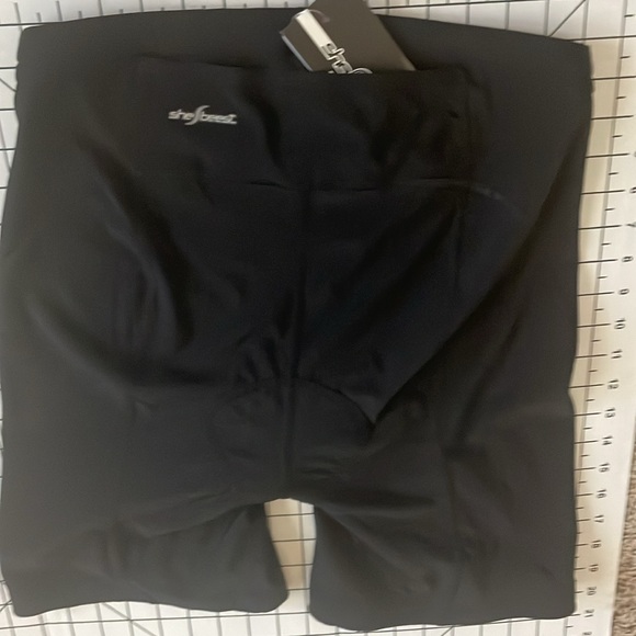 Shebeest tri collection shorts, size 1x - Picture 3 of 11